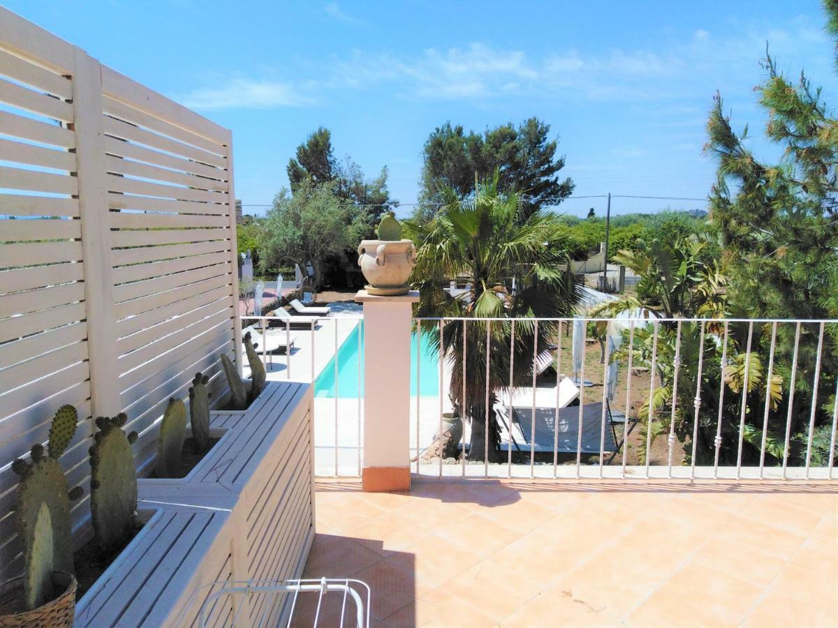 Hotel Residence Noto Marina Exterior foto