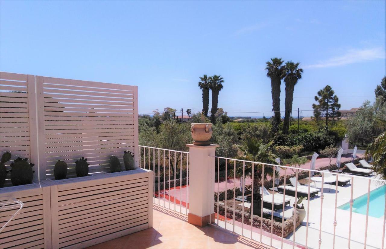 Hotel Residence Noto Marina Exterior foto